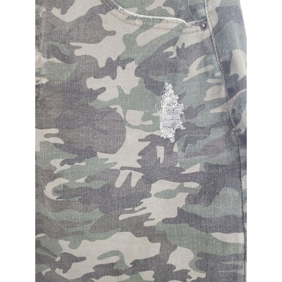 Vanilla Star Skirt 11 Womens Camouflage Mini Length Button Fly Raw Hem Denim - Picture 3 of 8